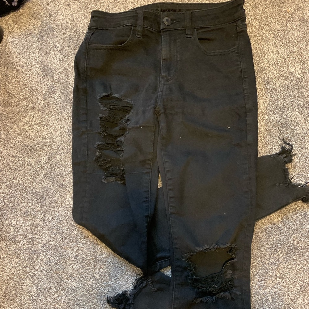 American Eagle Outfitters black ripped jean